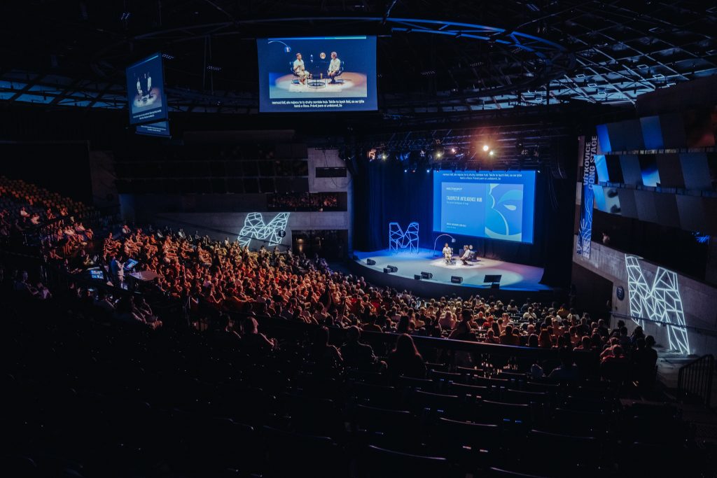 MELTINGPOT SE CHYSTÁ - Colours of Ostrava