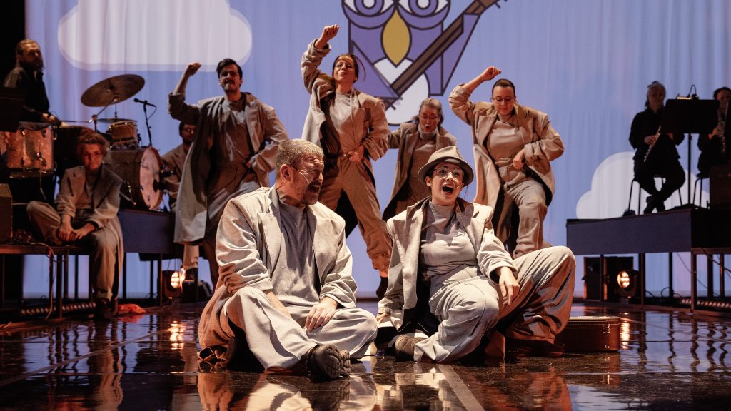 A pak usnu a vstanu - Klicperovo divadlo Hradec Králové - Colours of Ostrava